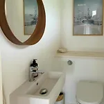 New Wooden House Near بيت للعطل